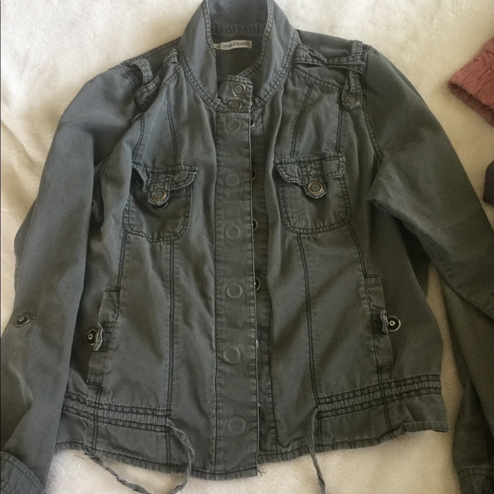 Thin jacket
